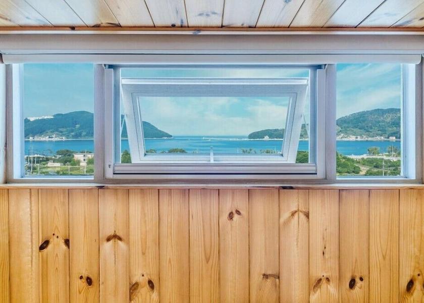 South Gyeongsang Geoje Room