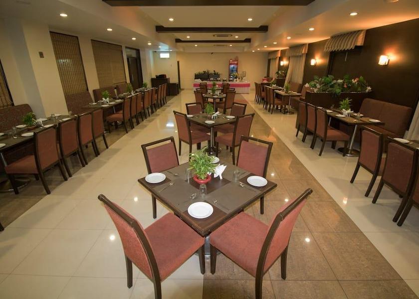 Maharashtra Latur Food & Dining