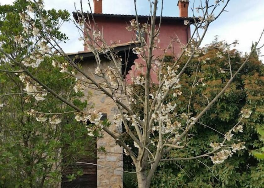 Lazio Itri Exterior Detail