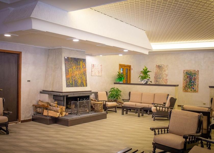 Calabria Taverna Reception