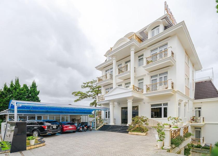 Lam Dong Province Da Lat Parking
