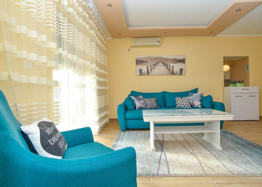  Tivat Living Area
