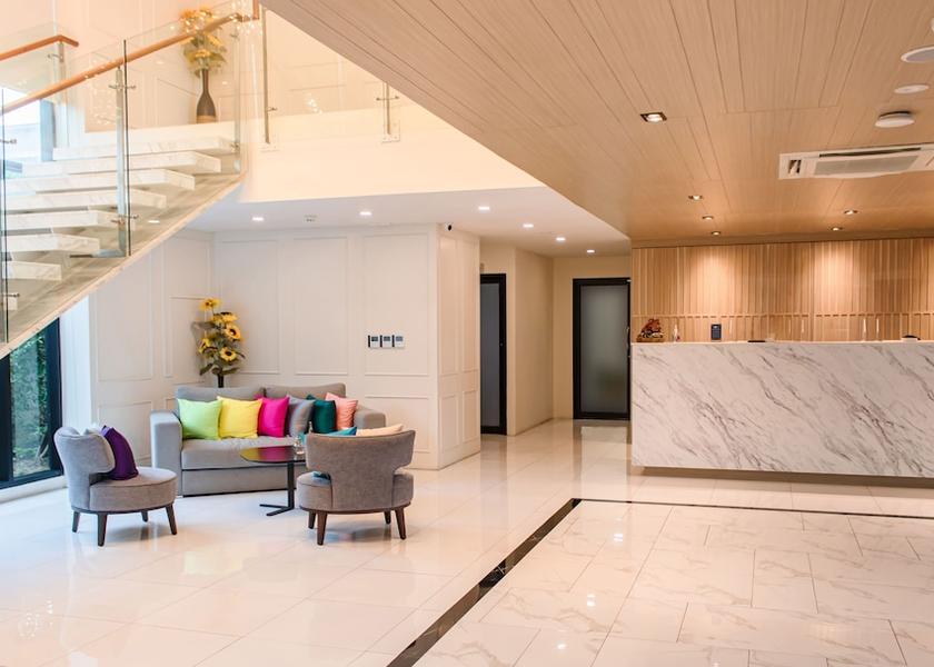Pathum Thani Province Khlong Luang Reception