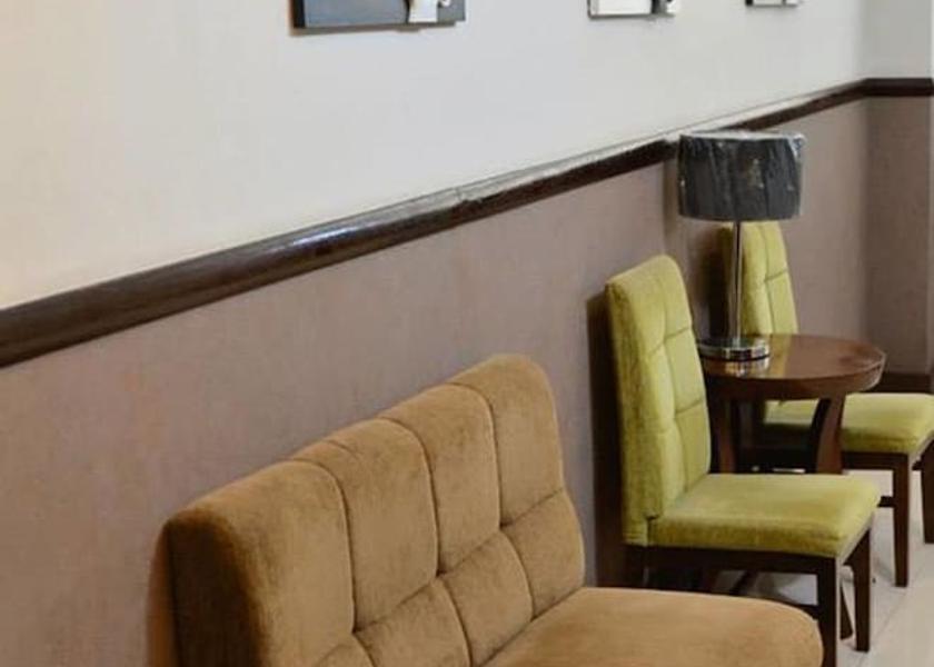 Bicol Daet Lobby sitting area