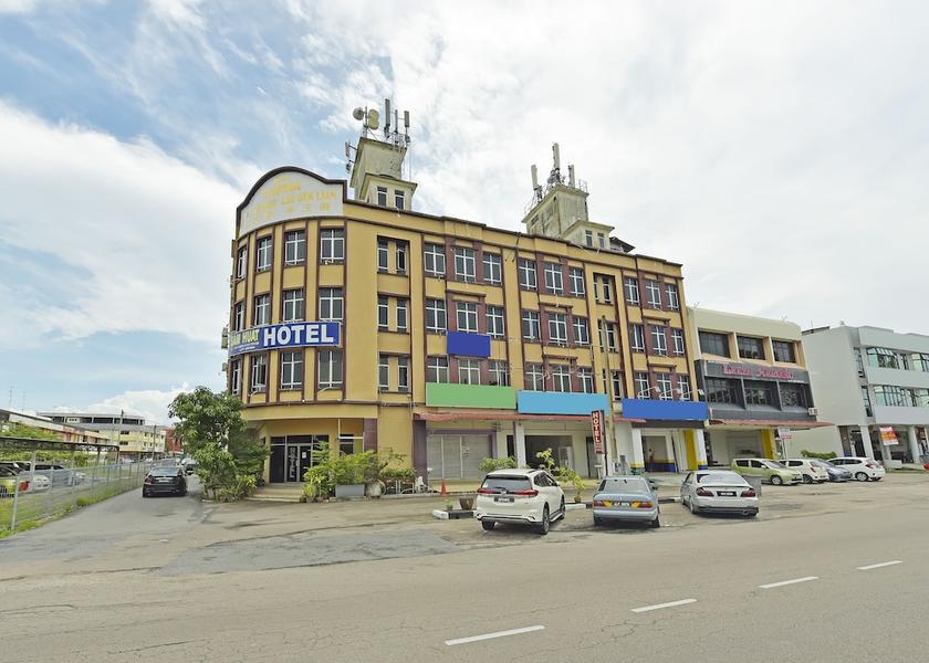 Johor Pontian Exterior Detail