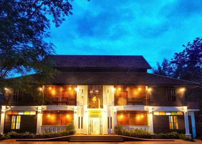 Chiang Mai Province Samoeng Facade