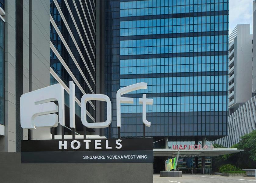  Singapore Exterior