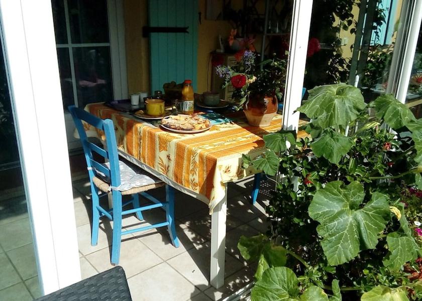 Provence - Alpes - Cote d'Azur Vaison-la-Romaine Terrace