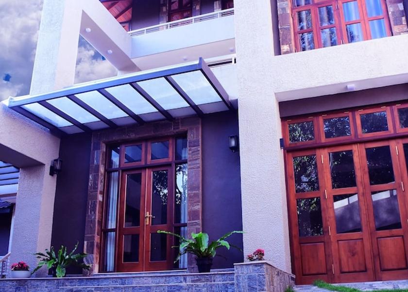 Central Province Kandy Entrance