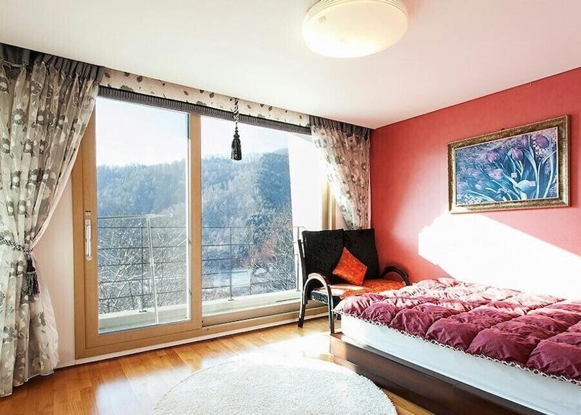 Gyeonggi Gapyeong Room