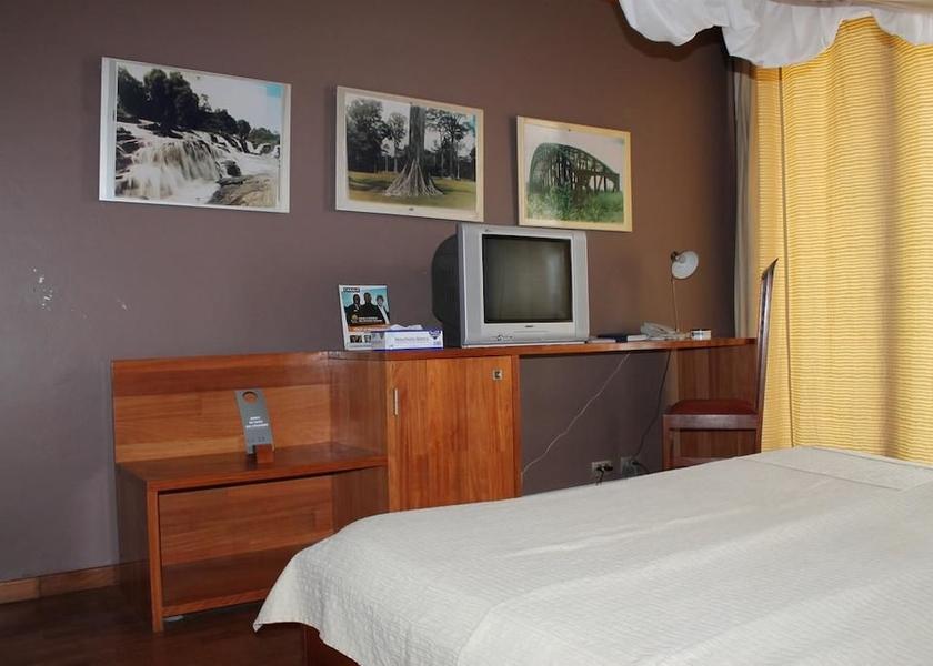  Edea Room