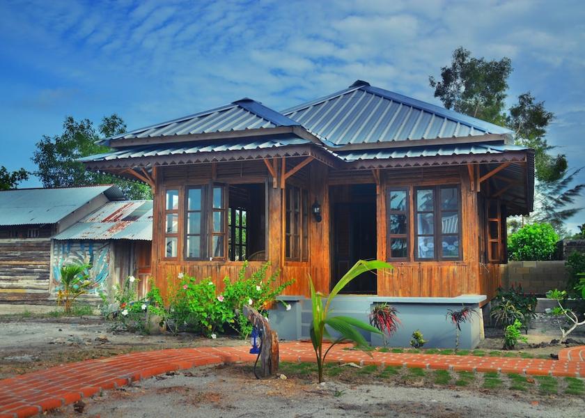 Bangka-Belitung Tanjung Pandan Facade