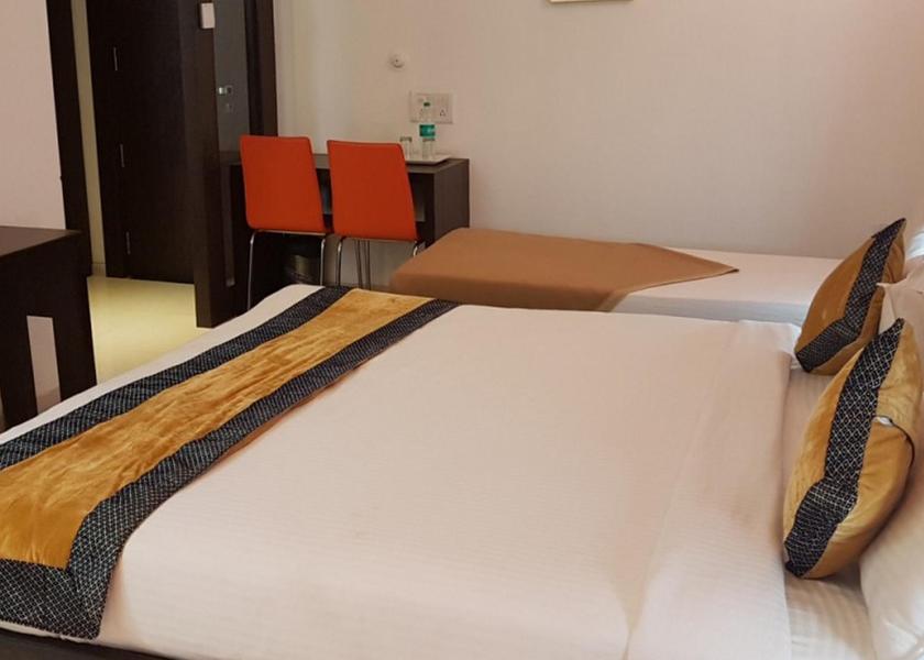 Maharashtra Shirdi Triple Economy
