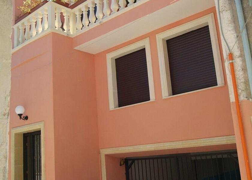 Puglia Manduria Facade