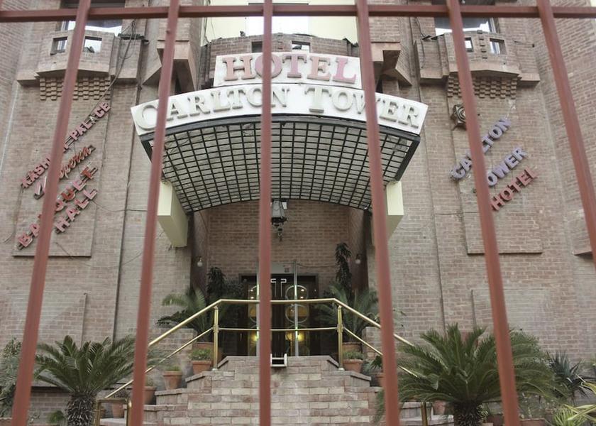 Punjab Lahore Property entrance