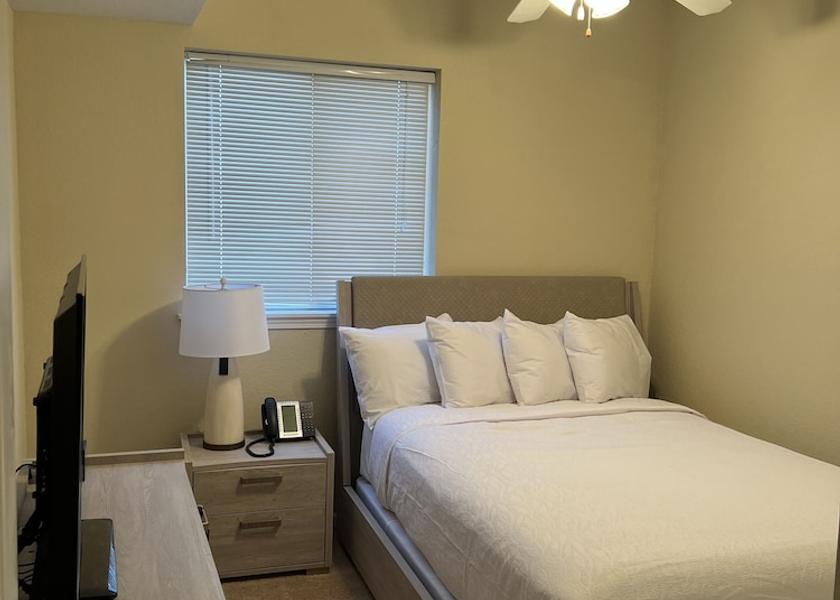 Kansas Topeka Room