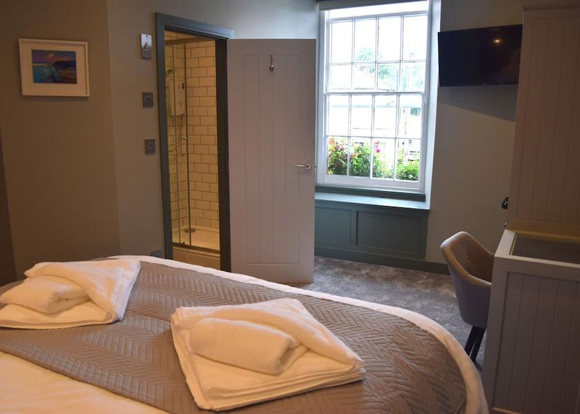 England Penzance Room