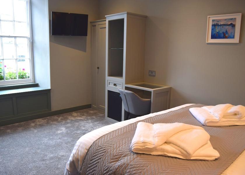England Penzance Room