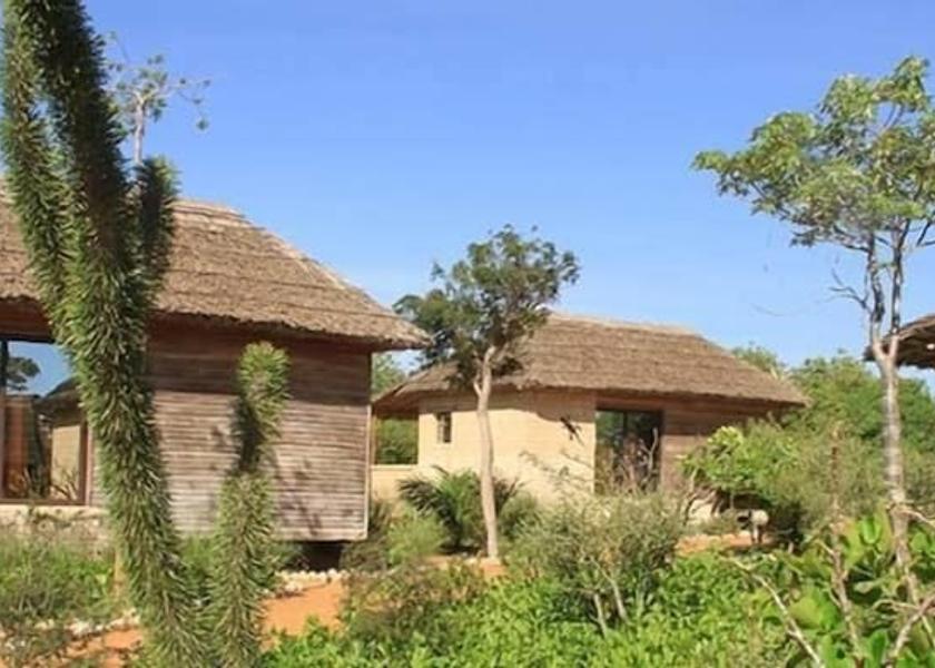  Ifaty Exterior Detail