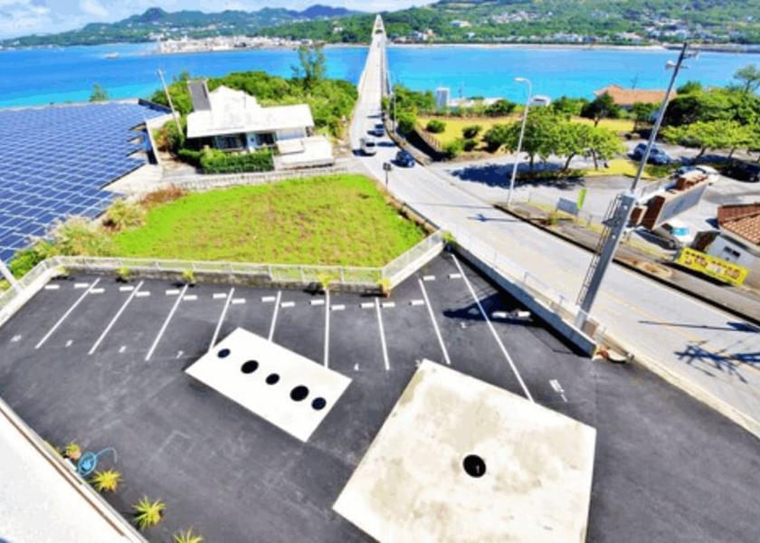 Okinawa (prefecture) Motobu Exterior Detail