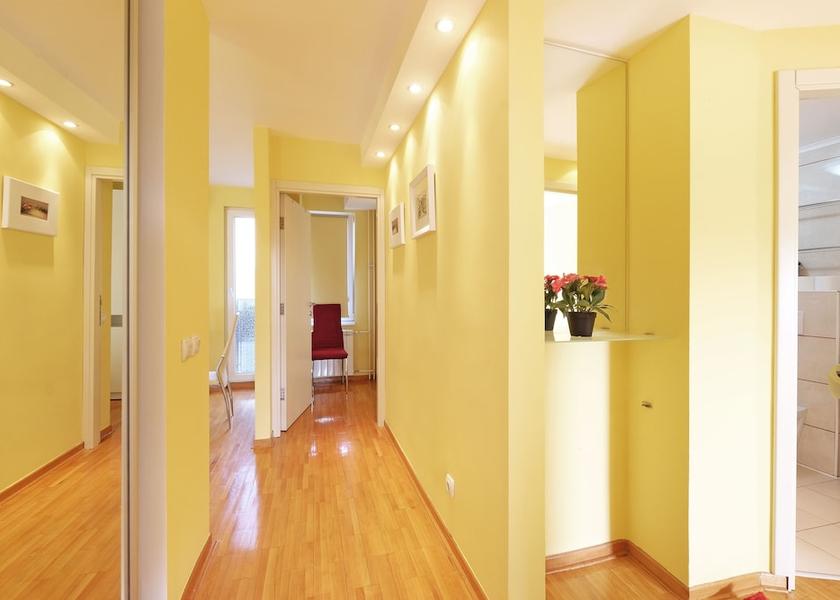 Montana Belgrade Interior Entrance