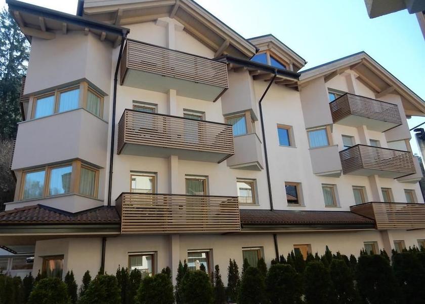 Trentino-Alto Adige Comano Terme Facade