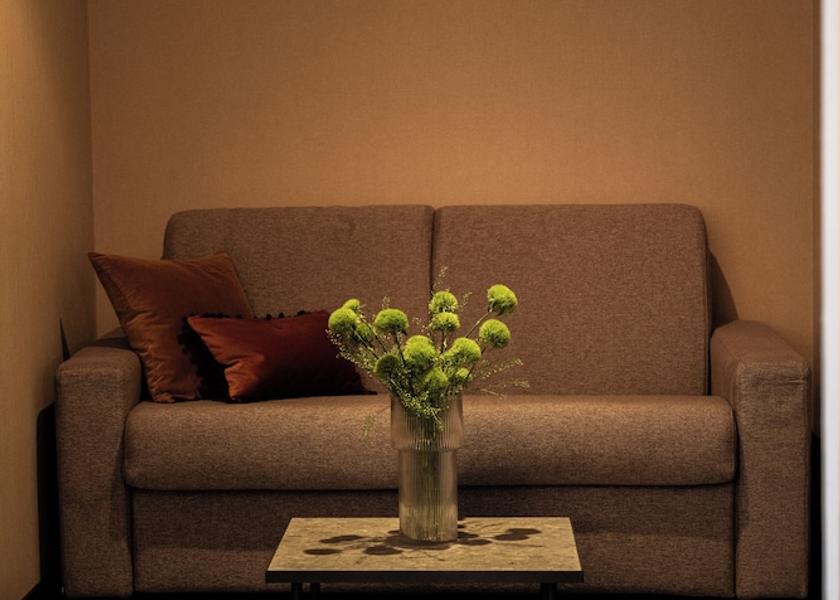 Lombardy Lainate Room