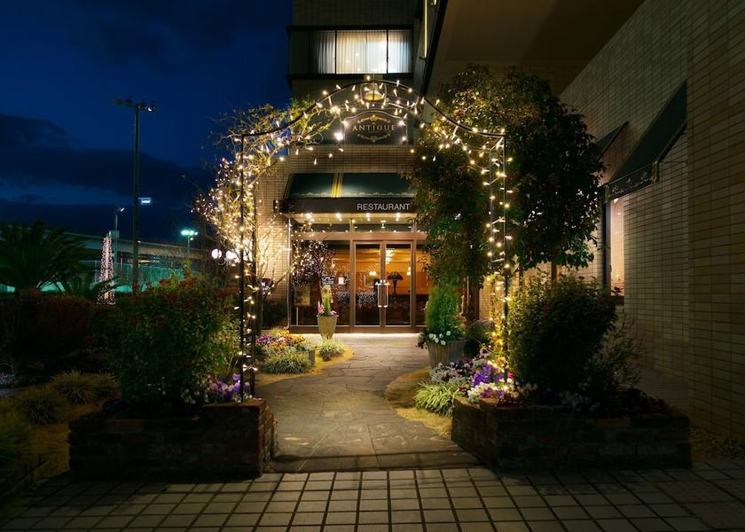 Kochi Kochi Restaurant