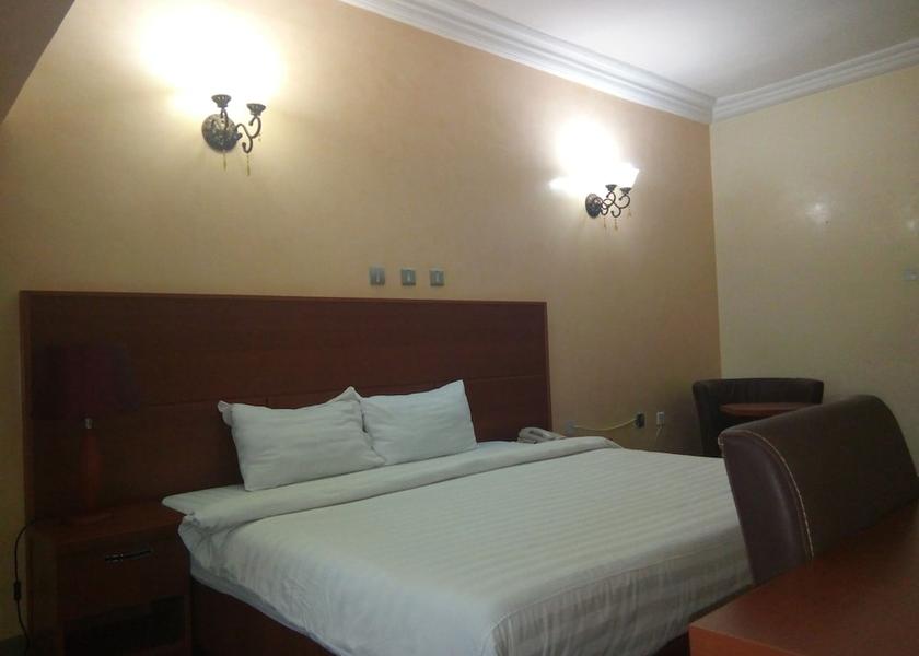 Enugu Enugu Room