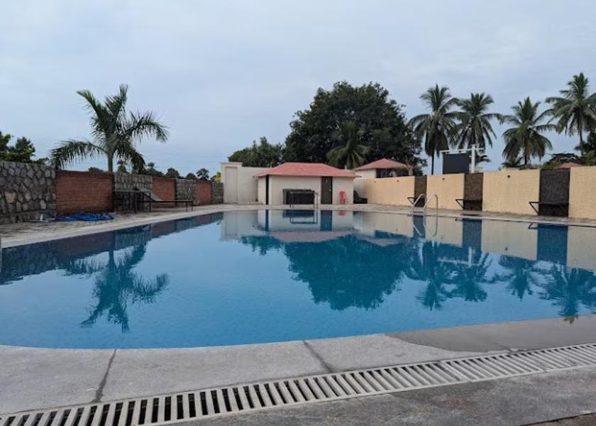 Karnataka Hampi Pool