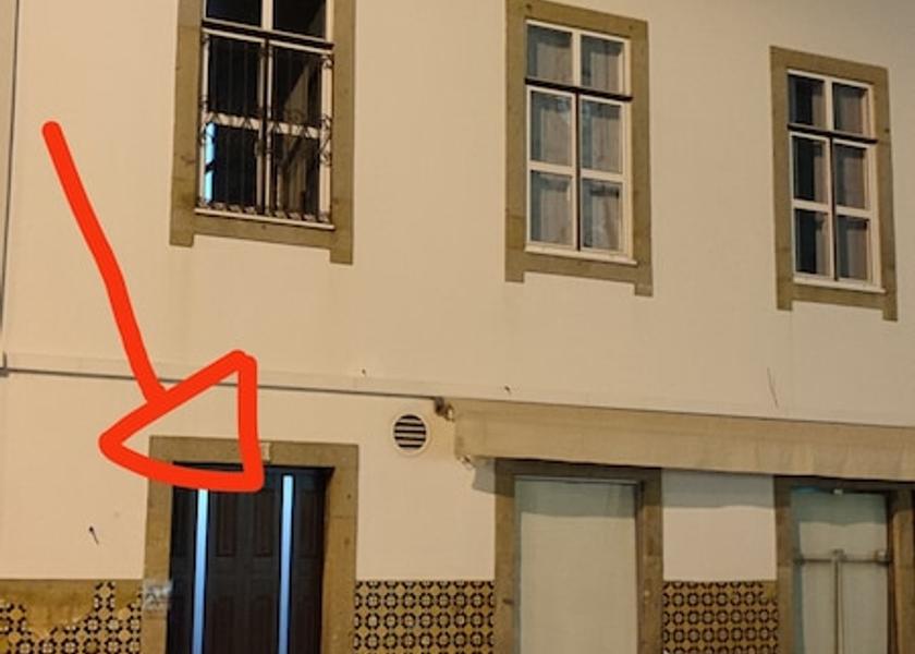 Braga Braga Exterior Detail