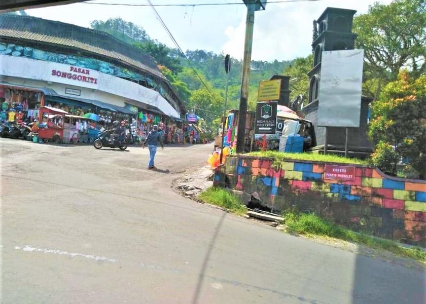 East Java Batu Parking