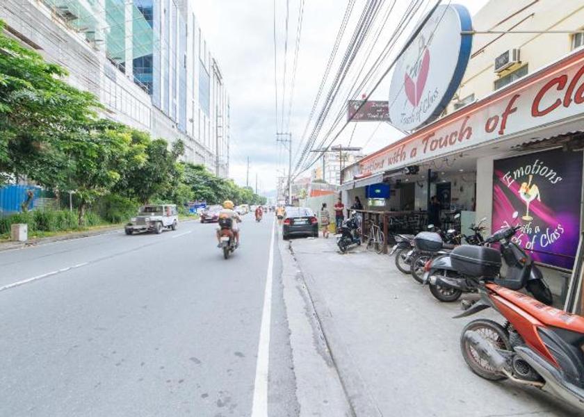 Central Luzon Angeles City Exterior view