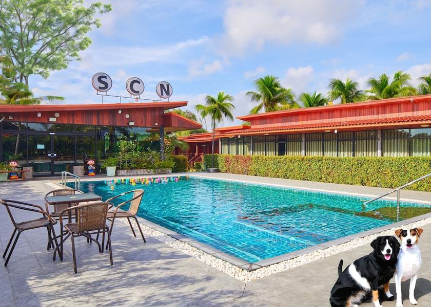 Rayong Province Ban Chang Exterior Detail