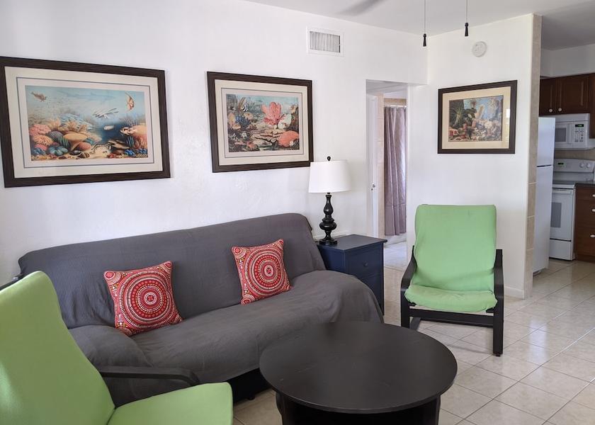 Florida Lauderdale-by-the-Sea Living area