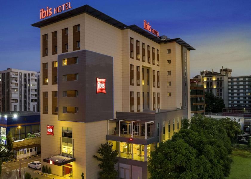  Adana Exterior Detail