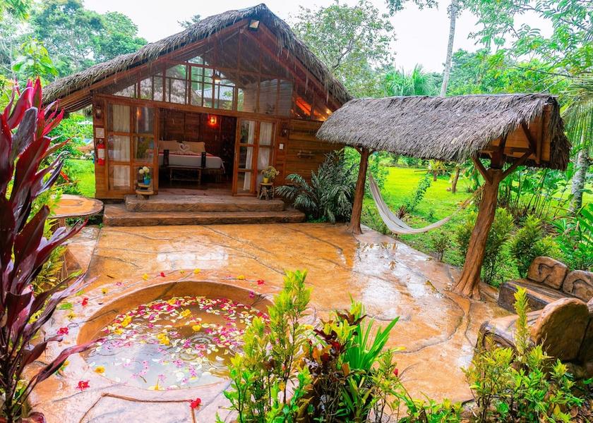 Napo Misahualli Private spa tub
