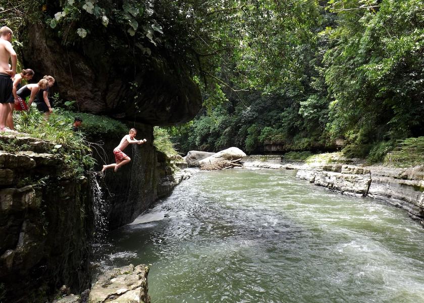 Napo Misahualli Hiking