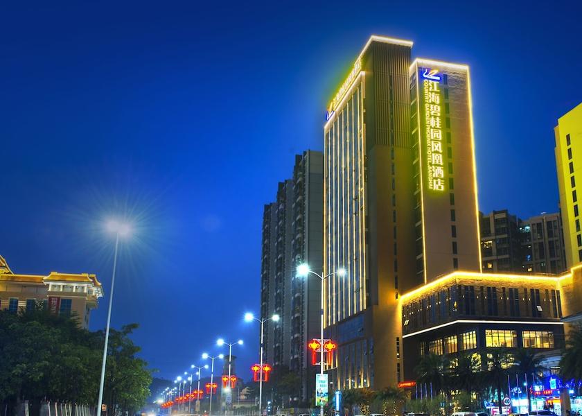 Guangdong Jiangmen Facade