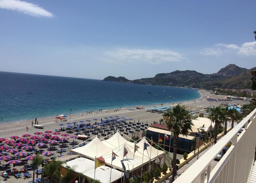 Sicily Letojanni Property Grounds