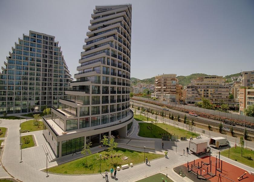  Tirana Front of property