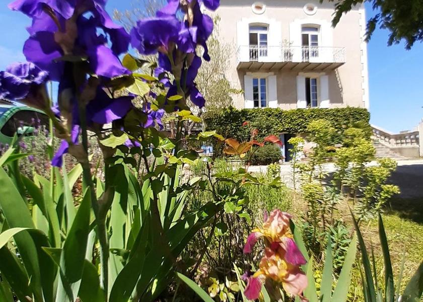 Occitanie Duravel Exterior view