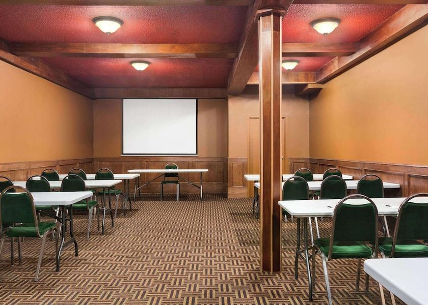 Saskatchewan Meadow Lake Meeting Room
