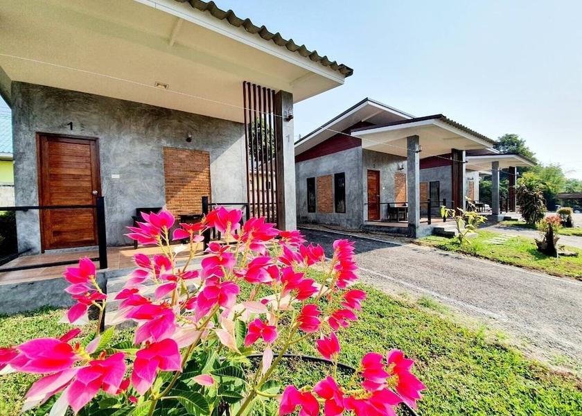 Chiang Mai Province Chom Thong Primary image