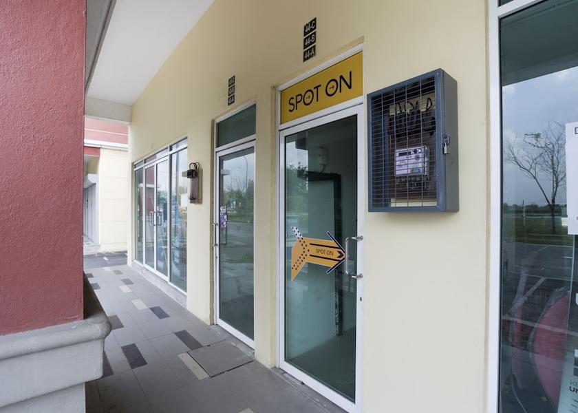 Selangor Pelabuhan Klang Entrance
