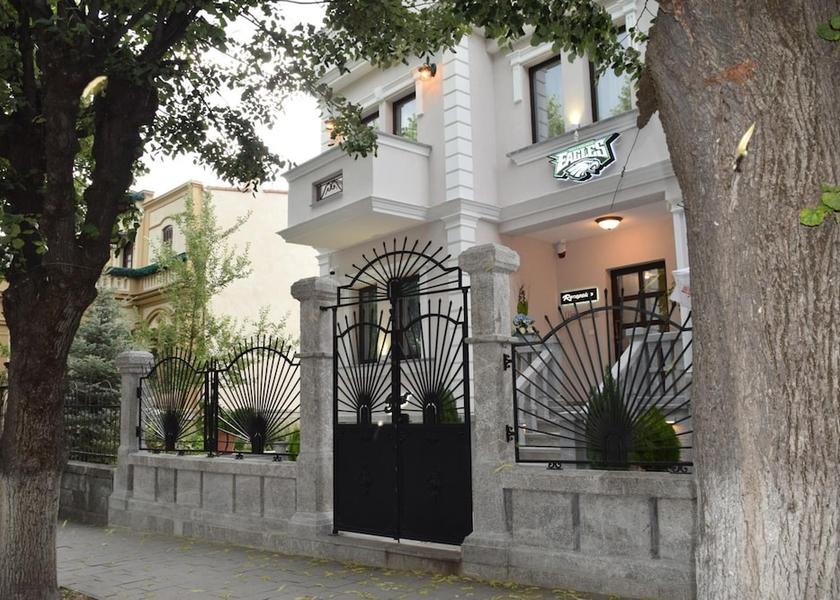  Korce Exterior Detail