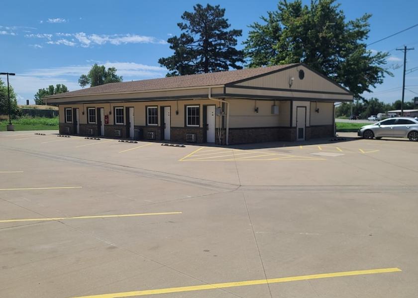 Oklahoma Enid Facade