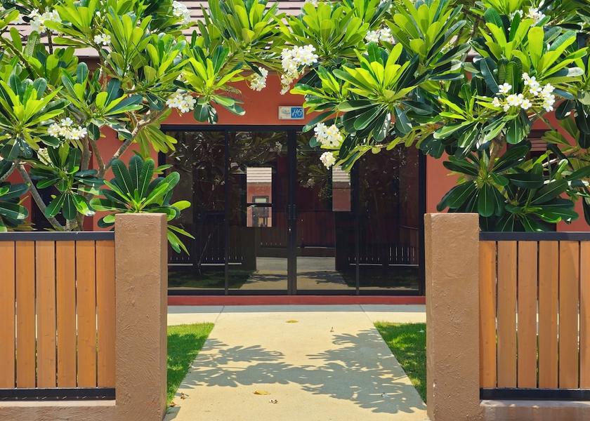 Prachuap Khiri Khan Cha-am Exterior Detail