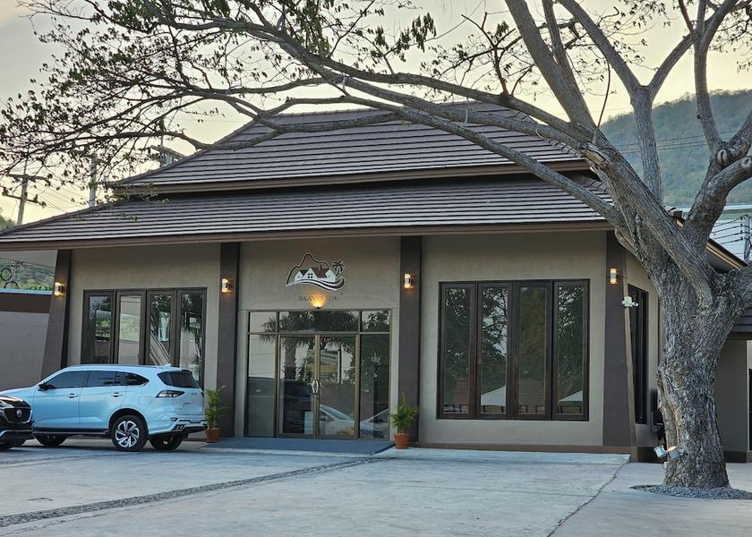 Prachuap Khiri Khan Cha-am Property Grounds