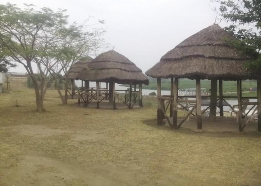  Kasese Exterior Detail